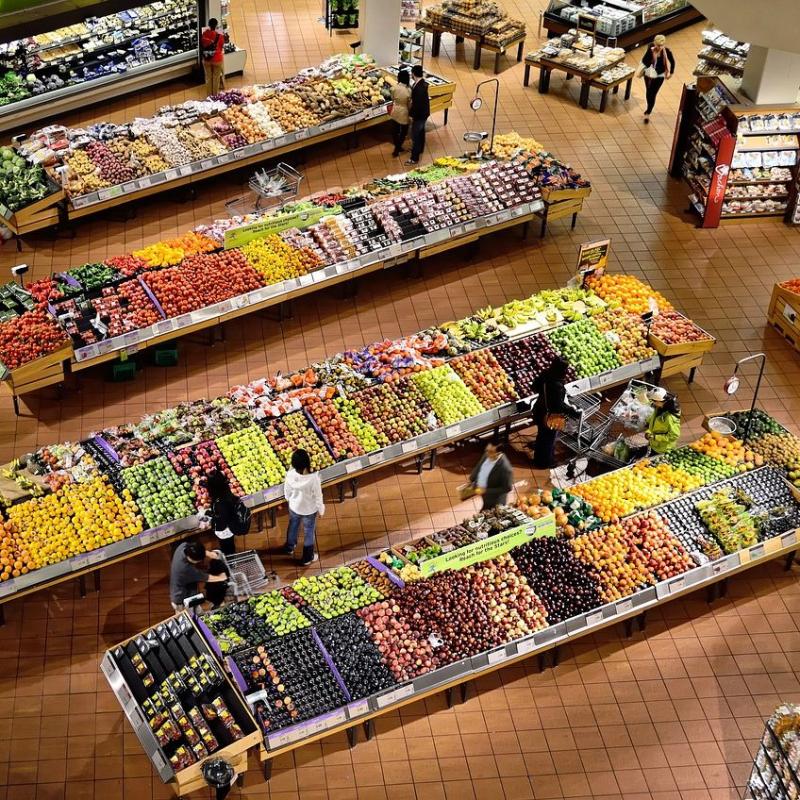 Food & Beverage Stores, Markets